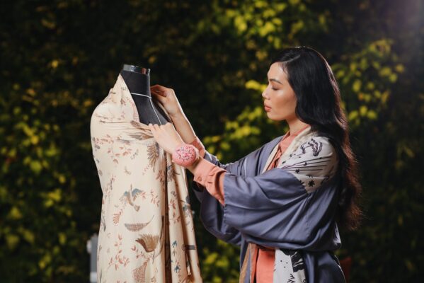 6 Alasan Kenapa Fashion Designer Harus Menggunakan Rayon Viscose